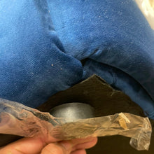 Load image into Gallery viewer, Dontay Velvet Square Pouf Ottoman
