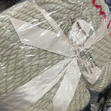 Load image into Gallery viewer, Gerth Blanket, 60&quot; W x 80&quot; L

