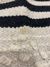 Load image into Gallery viewer, Safavieh Kilim Black Striped Ivory 7&#39; Area Rug (128MM)
