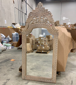 Vintage Detailed Wall Mirror