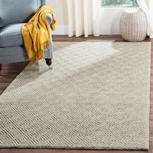 Load image into Gallery viewer, Safavieh Natura Ivory/Light Gray 8 ft. x 10 ft. Area Rug(1526)
