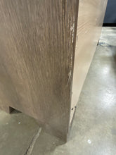 Load image into Gallery viewer, Miquell 6 Drawer Dresser Oak
