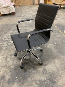 High-Back Desk Chair Black/Chrome