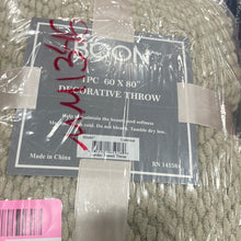 Load image into Gallery viewer, Gerth Blanket, 60&quot; W x 80&quot; L
