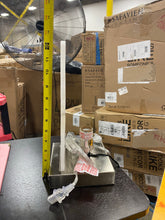 Load image into Gallery viewer, Decorative Table Lamp #842HW
