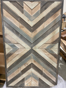 'Chevron' - Picture Frame Graphic Art Print on Wood #1829HW