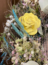 Load image into Gallery viewer, 20” Natural Dried Floral Wreath Yellow/Green(1642RR)
