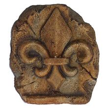 Load image into Gallery viewer, Venezia Concrete Fountain Antique Rust Finish 284CDR

