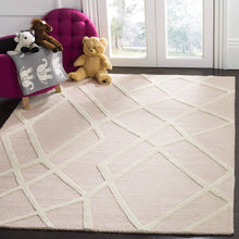 Load image into Gallery viewer, Safavieh Kids 5&#39;x7&#39; Pink/Ivory Rug(1662RR)
