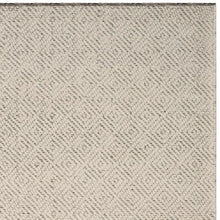Load image into Gallery viewer, Safavieh Natura Ivory/Light Gray 8 ft. x 10 ft. Area Rug(1526)
