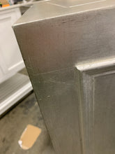 Load image into Gallery viewer, Bouldin 3 Drawer Accent Chest
