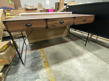 Load image into Gallery viewer, Orman Desk MRM102
