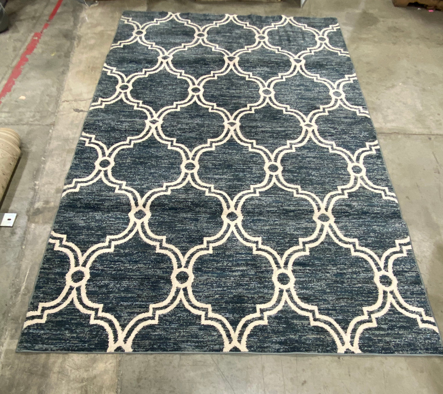 Orian Geometric Print Area Rug Gala Blue/Ivory 7'10