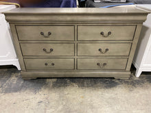 Load image into Gallery viewer, Louis Phillipe 6 Drawer Double Dresser/ Nightstand Set Gray
