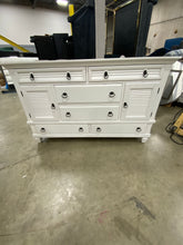 Load image into Gallery viewer, Stratford 5 Piece Bedroom Set White
