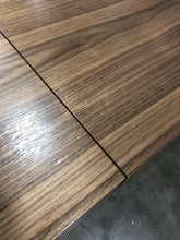 Load image into Gallery viewer, Gainsborough Extendable Dining Table, Walnut
