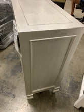 Load image into Gallery viewer, Bouldin 3 Drawer Accent Chest
