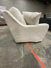 Load image into Gallery viewer, Klaussner Living Room Pandora Slipcover Sofa
