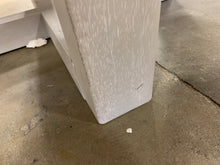 Load image into Gallery viewer, Farmhouse Round extendable table- whitewash grey
