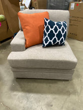 Load image into Gallery viewer, Sectional Chair Piece Gray
