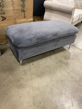 Load image into Gallery viewer, Vera Velvet Ottoman Gray

