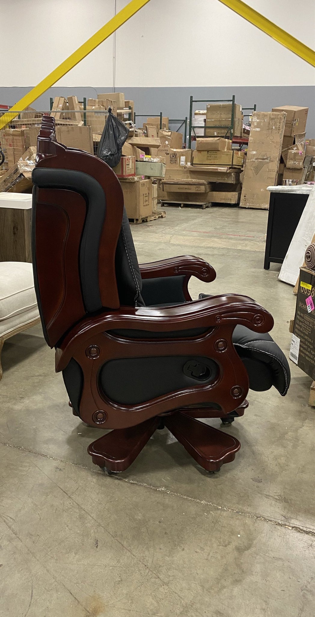 Timko Genuine Leather Executive Chair Salvage Co Fishers