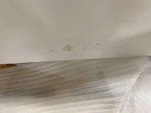 Load image into Gallery viewer, Aneira Full Cabinet 36&quot; Single Bathroom Vanity Set White AS IS
