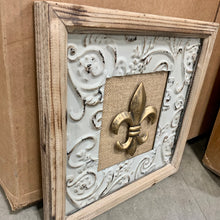 Load image into Gallery viewer, Wood and Metal Wall Décor
