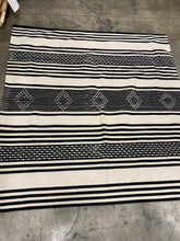 Load image into Gallery viewer, Safavieh Kilim Black Striped Ivory 7&#39; Area Rug (128MM)
