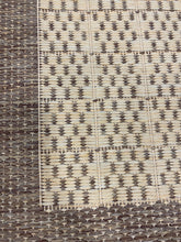 Load image into Gallery viewer, Beige/Brown 7’6” x 7’6” Square Indoor/Outdoor Area Rug(1697RR)
