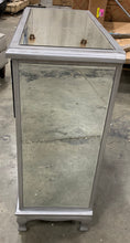 Load image into Gallery viewer, Grayson Lane Mirror Glam 3 Drawer Chest Silver 902CDR

