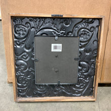 Load image into Gallery viewer, Wood and Metal Wall Décor
