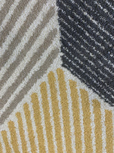 Load image into Gallery viewer, Square 80”x80” area rug #3NT
