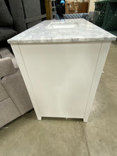 Load image into Gallery viewer, Horacia 42&quot; Single Bathroom Vanity Set White
