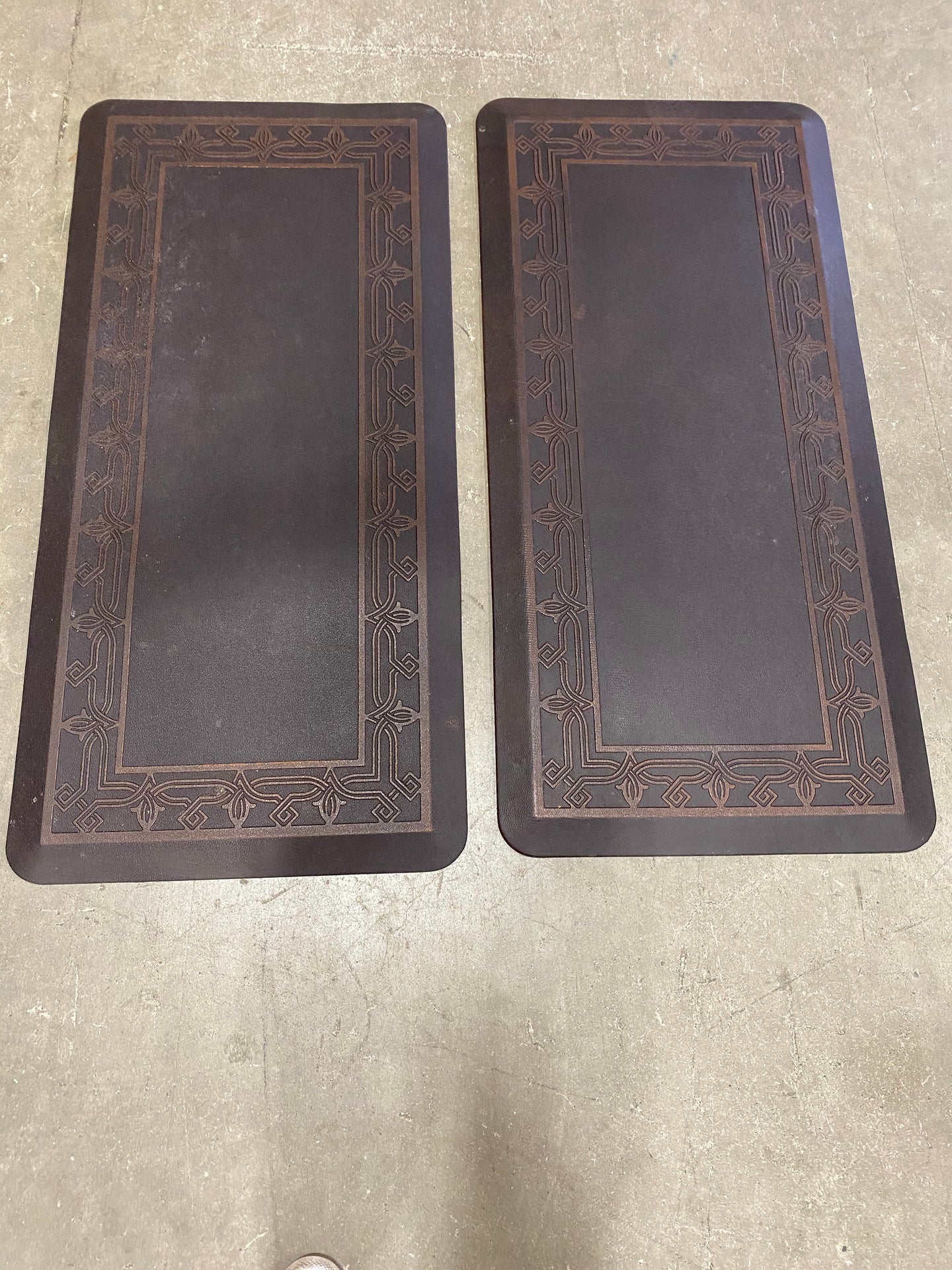 Mon Chateau Foam Cushion Mat Set of 2 Brown(2284RR)