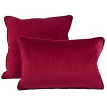 Load image into Gallery viewer, Burgundy Sunnydale 3 Piece Throw Pillow Set 7735
