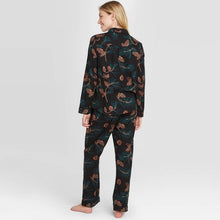 Load image into Gallery viewer, Women&#39;s Matching Pajama Set
