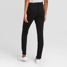 Load image into Gallery viewer, Women&#39;s Mid Rise Skinny Jeans
