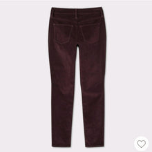 Load image into Gallery viewer, Women&#39;s High Rise Skinny Corduroy Pants
