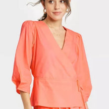 Load image into Gallery viewer, Women&#39;s Long Sleeve Wrap Top
