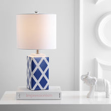 Load image into Gallery viewer, Single Soria Table Lamp #1031HW

