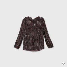 Load image into Gallery viewer, Women's Long Sleeve Tie-Front Peasant Top
