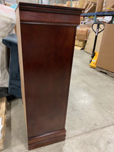 Load image into Gallery viewer, Louis Phillipe 5 Drawer 31&#39;&#39; W Chest 6402RR-OB
