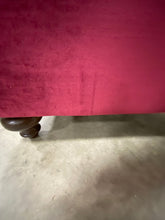 Load image into Gallery viewer, Pindall 95&#39;&#39; Chesterfield Sofa *AS-IS*
