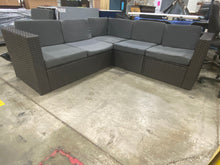 Load image into Gallery viewer, Cotswald Wicker/Rattan 5 - Person Seating Group with Cushions
