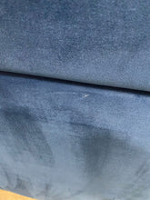 Load image into Gallery viewer, Waylan 70&#39;&#39; Velvet Square Arm Sofa Bed
